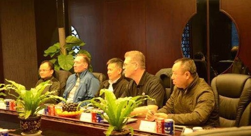 全球最大通机制造商美国B&S拜访PG模拟器